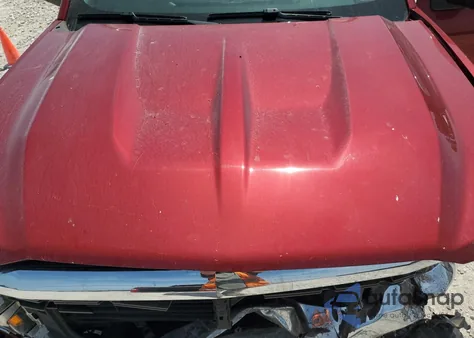 2018 Chevrolet Silverado K1500 Lt from USA, damaged, VIN 3GCUKREC1JG306589